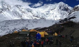 Lực lượng cứu hộ Nepal vẫn đang tiếp tục tìm kiếm nạn nhân