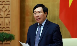 Tạo điều kiện nhập cảnh đối với người nước ngoài, người Việt Nam cùng thân nhân về nước