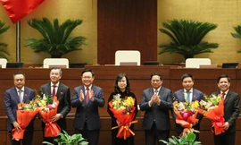 Ông Nguyễn Văn Thắng làm Bộ trưởng Bộ Giao thông, bà Đào Hồng Lan giữ chức Bộ trưởng Bộ Y tế