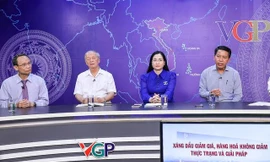 Xăng dầu giảm giá, hàng hóa vẫn neo cao, vì sao?