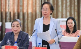 Nguyên Phó Chủ tịch nước: Có một bộ phận nhân viên y tế chán nản, muốn bỏ nghề