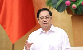 Nền kinh tế đối mặt với nhiều thách thức do giá xăng dầu, chi phí sản xuất tăng cao