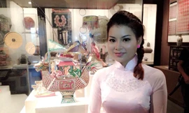 Cô gái 9x thành thạo 3 ngoại ngữ, dạy tiếng Anh cho người lao động