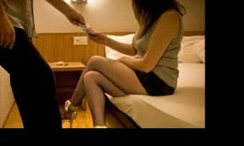 Biến nhà nghỉ thành ổ chứa mại dâm, ba phụ nữ bị bắt tạm giam