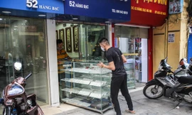 Sau cà phê, nhà hàng... phố nghề kim hoàn dọn quầy, đóng cửa tránh COVID-19