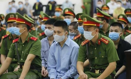 Cận cảnh phiên tòa xét xử sơ thẩm vụ án tại xã Đồng Tâm