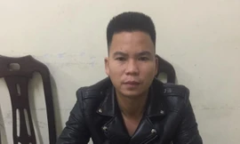 Sợ li hôn, vợ 'giúp' chồng tống tiền người yêu cũ