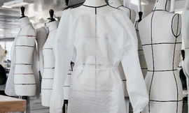 Chiêm ngưỡng những bộ quần áo bảo hộ của Louis Vuitton ở Paris