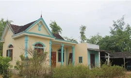 Bố chém con ruột đứt lìa tay