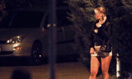 Pháp bàn luật phạt nặng khách mua dâm