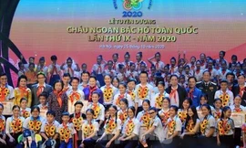 Những “đóa hoa thơm” trong Đại hội Cháu ngoan Bác Hồ toàn quốc lần thứ IX