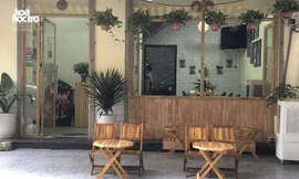 Hàng quán Hà Nội sau yêu cầu giãn cách: Nhiều quán quen của giới trẻ vắng khách