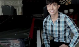 Penthouse hơn 200 m2 của ca sĩ Nathan Lee