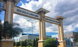 Chính phủ chỉ đạo về việc xin chuyển đất sân golf thành nhà ở