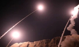 Iran muốn gì khi tấn công đồng minh của Mỹ tại Syria