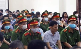 Teen chú ý: Cảnh sát giao thông ra quân tổng kiểm soát các phương tiện đường bộ