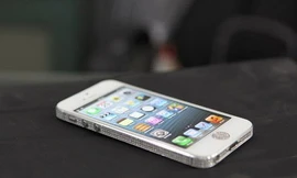iPhone 5 dát kim cương độc nhất Hà Nội, giá 68 triệu đồng