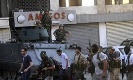 Không kích ở Syria, 14 người chết