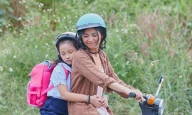 Nhạc sỹ 'Nhật ký của mẹ' ra mắt MV mới dành cho ngày 8/3