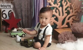 Chiếc đồng hồ cổ của ảo thuật gia Huy Nguyễn được đấu giá 40 triệu đồng ủng hộ miền Trung