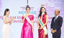 Á hậu Tường San chính thức được đề cử đi thi Hoa hậu Quốc tế 2019