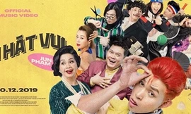 Xuân Hương 'lẳng lơ' dụ trai trẻ Jun Phạm trong 'Đây là một bài hát vui'