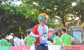 Runner Nhật 'hò hẹn' với đường chạy marathon Tiền Phong 2019 