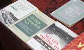 Ký hợp đồng tác quyền trọn đời với nhà nghiên cứu trăm tuổi