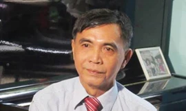 Phó chủ tịch Hội đồng thơ làm đơn từ chức vì không được mời họp