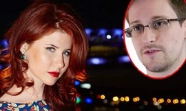 Snowden nhận lời cầu hôn của nữ điệp viên Nga