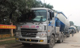 Một đêm chặn 17 ô tô cướp tiền để đi chơi… gái