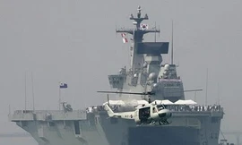 Hỏa hoạn trên tàu chiến lớn nhất Hàn Quốc
