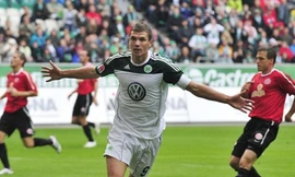 Dzeko chính thức tới Man City