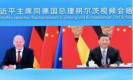 Chủ tịch Trung Quốc Tập Cận Bình và Thủ tướng Đức Olaf Scholz có cuộc hội đàm trực tuyến ngày 9/5. (Ảnh: Xinhua)
