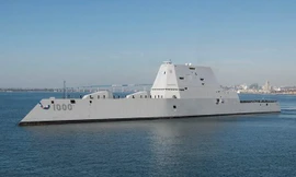 Tàu chiến đấu mặt nước lớn nhất của Mỹ USS Zumwalt