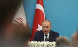 Tổng thống Nga Vladimir Putin phát biểu tại Thổ Nhĩ Kỳ ngày 19/7. (Ảnh: Reuters)