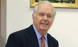 Ông Thomas Vallely, Giám đốc Chương trình Việt Nam tại Đại học Harvard