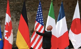 Cờ của G7 tại thượng đỉnh ở Ý vào tháng 5/2017. (Ảnh: Reuters)