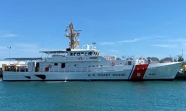 Tàu tuần duyên Mỹ USCGC Oliver Henry