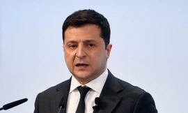 Tổng thống Ukraine Volodymyr Zelenskiy tuyên bố có thể cắt đứt quan hệ ngoại giao với Nga. (Ảnh: Reuters)