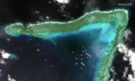 Hình ảnh vệ tinh cho thấy các tàu Trung Quốc tập trung ở đá Ba Đầu thuộc quần đảo Trường Sa của Việt Nam vào tháng 3/2021. (Ảnh: Maxar)