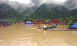 Nhiều vùng ngập chìm trong lũ