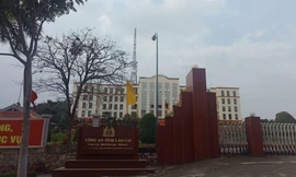 Một đại tá thuộc Công an tỉnh Lào Cai bị tố quấy rối phụ nữ