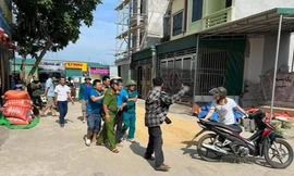 Triệu Quân Sự bán chiếc xe đạp lấy cắp cho ai?