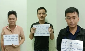 Bắt nhóm đối tượng lừa bán cô gái vào quán massage kích dục