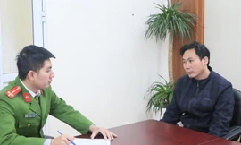 Người phụ nữ bị dọa cắt gân, ép trả nợ 2,5 tỷ hộ người quen