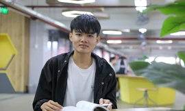 Tâm sự ứa nước mắt của chàng sinh viên mồ côi mong báo đáp đấng sinh thành
