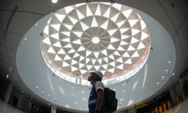 Cận cảnh 2 ga ngầm siêu hiện đại thuộc tuyến Metro số 1