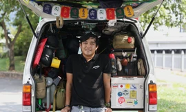 Chàng trai Việt mang gần 400 món đồ để phượt vòng quanh thế giới 