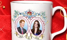 Cốc in ảnh đám cưới Hoàng gia Anh sai hình… chú rể